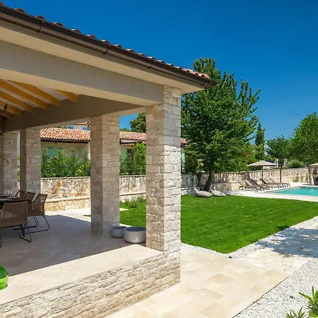 Faturi Holiday home Porec